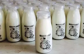 食品包裝PET瓶、酸奶瓶自動(dòng)絲印
